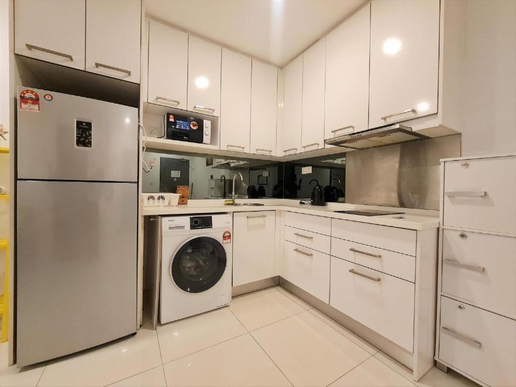 Summer Suites @Bukit Bintang Klcc By Sarah'S Lodge กัวลาลัมเปอร์ ภายนอก รูปภาพ